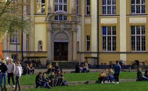 ��ѧ�����ڹ���ʵϰ����