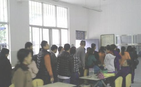 食堂管理员后勤工作述职报告模板