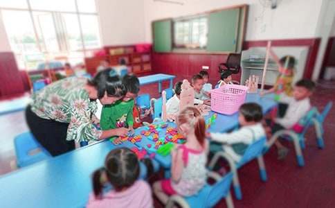 精选幼儿园中班工作计划范文集锦10篇