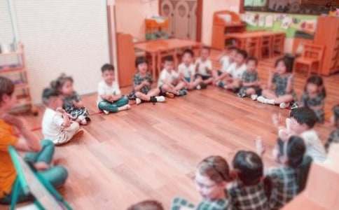 【实用】幼儿园中班幼儿安全工作计划4篇
